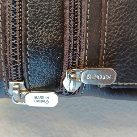 Urban Pouch from Roots - Picture 3 of 9